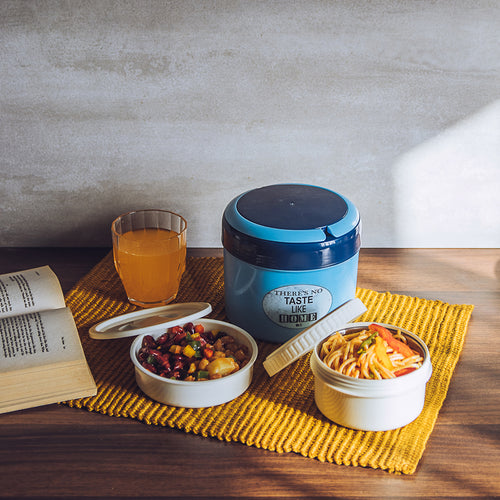 Sizzler Lunch Carrier (1 Steel & 1 Salad Bowl) Medium Lifestyle Image Sizzler Lunch Carrier (1 Steel & 1 Salad Bowl) Medium Lifestyle Image