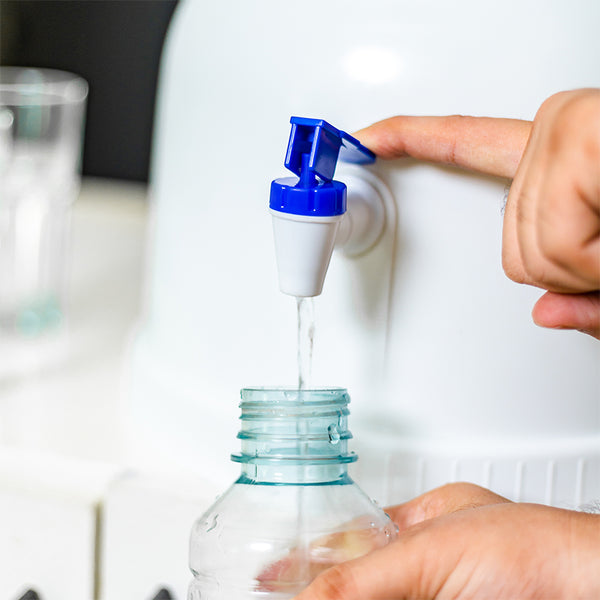 Hydro Water Dispenser Lifestyle Image
